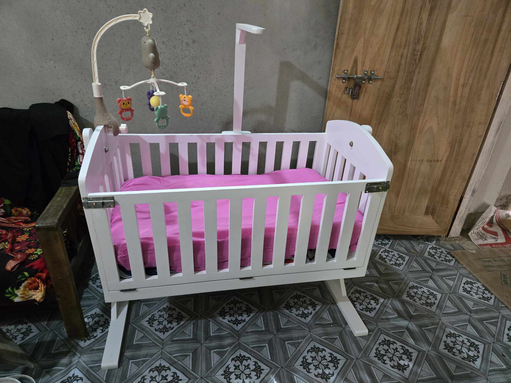 Baby cot
